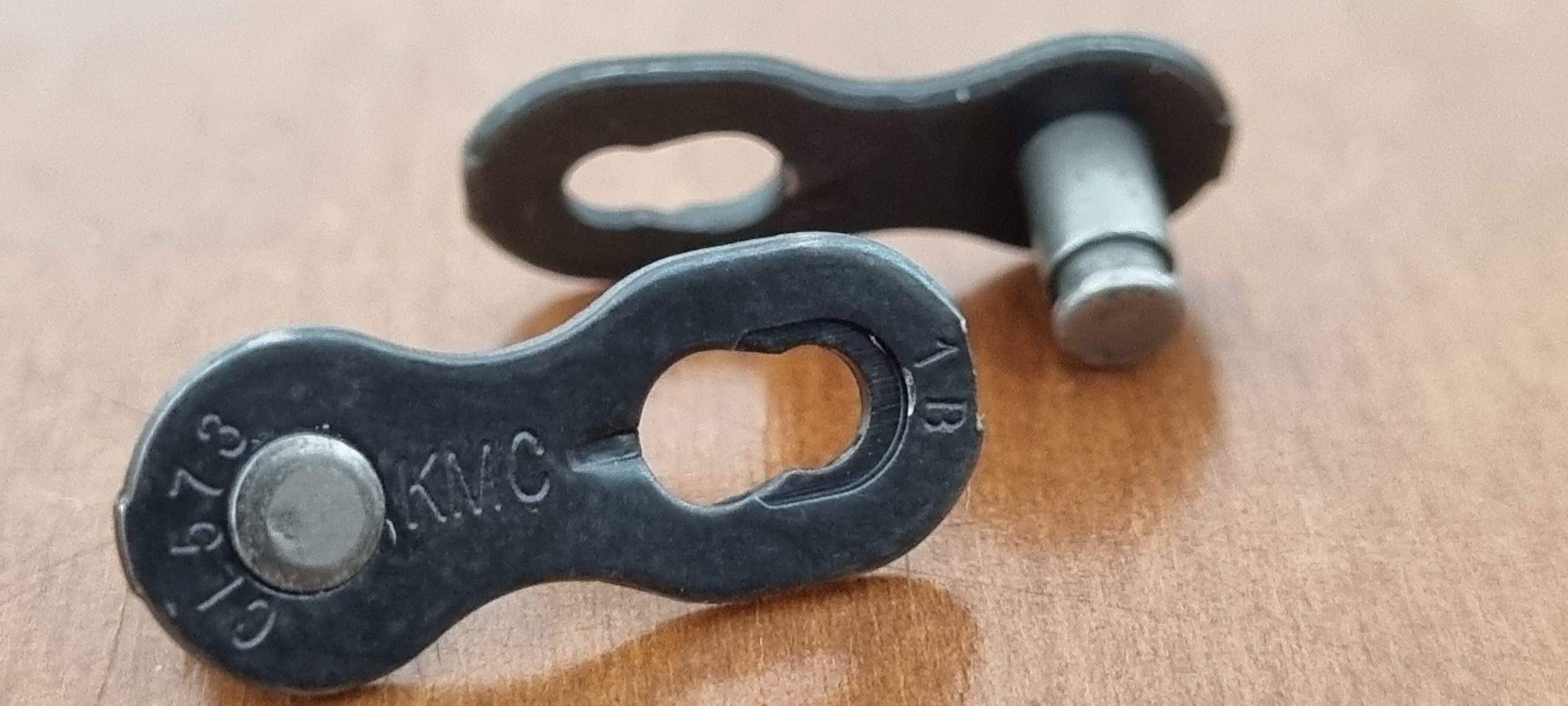 Kmc chain link sales removal